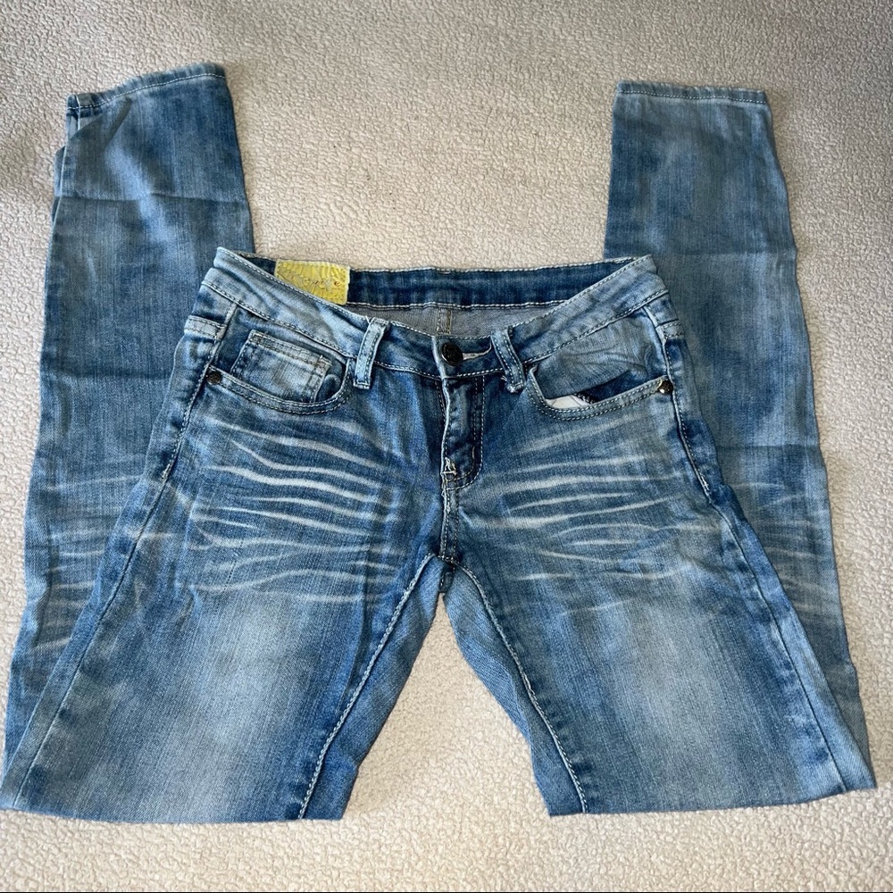 Machine Skinny Jeans